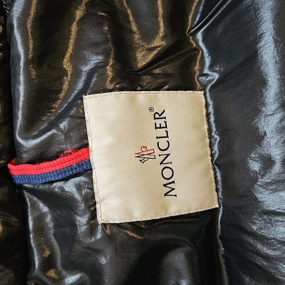 Moncler Moka long down puffer coat - Picture 6 of 11